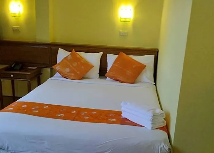 Asia Inn Bangkok ホテル 3*